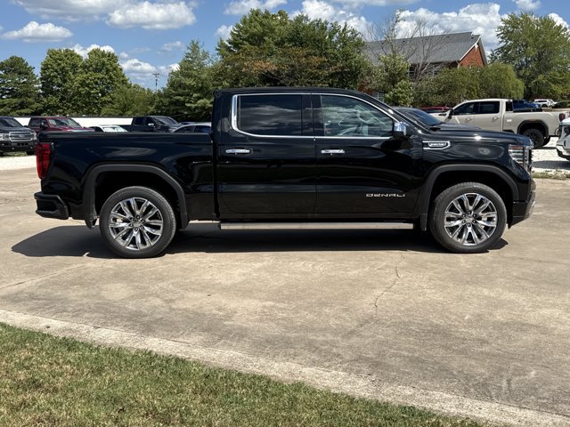 New 2026 GMC Sierra 1500 Denali w/ Denali Reserve Package AWD/4WD image 2