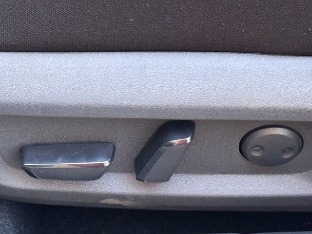 New 2025 Nissan Rogue SV AWD/4WD image 26