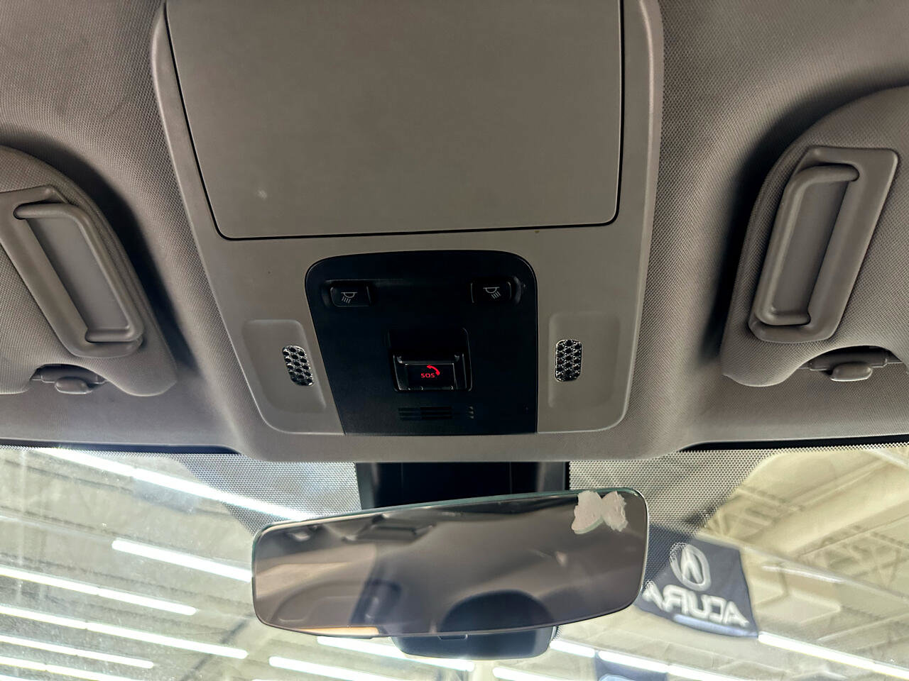 Used 2023 Toyota Camry SE image 30