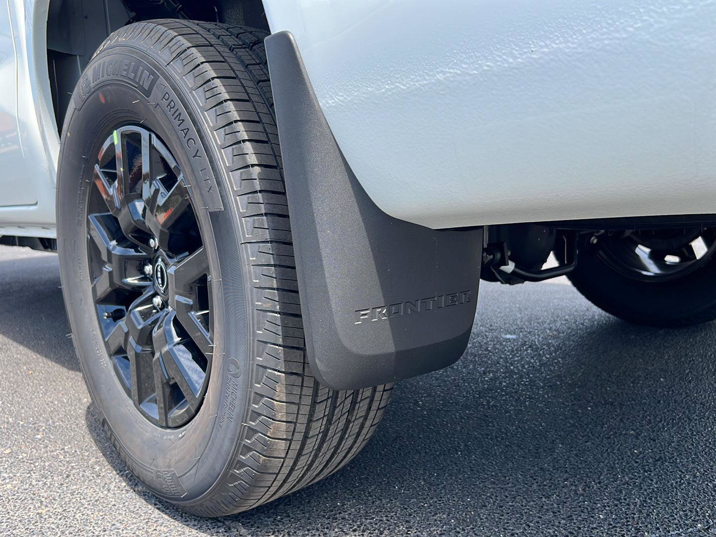 New 2026 Nissan Frontier SV image 25