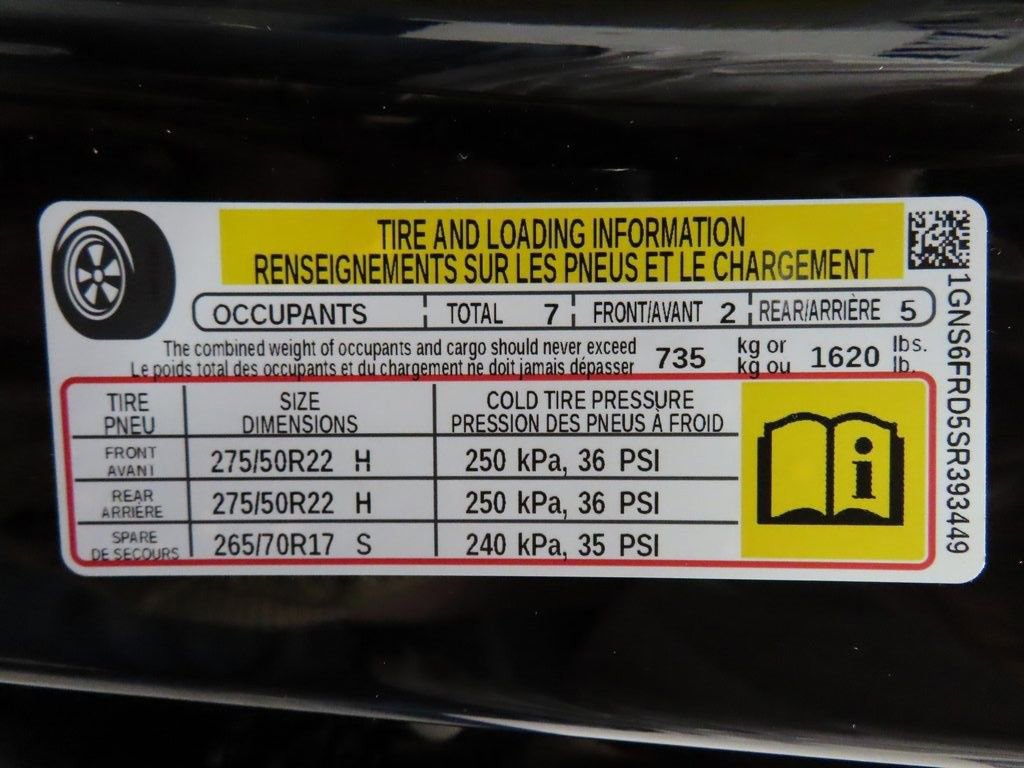Used 2025 Chevrolet Suburban Premier AWD/4WD image 72