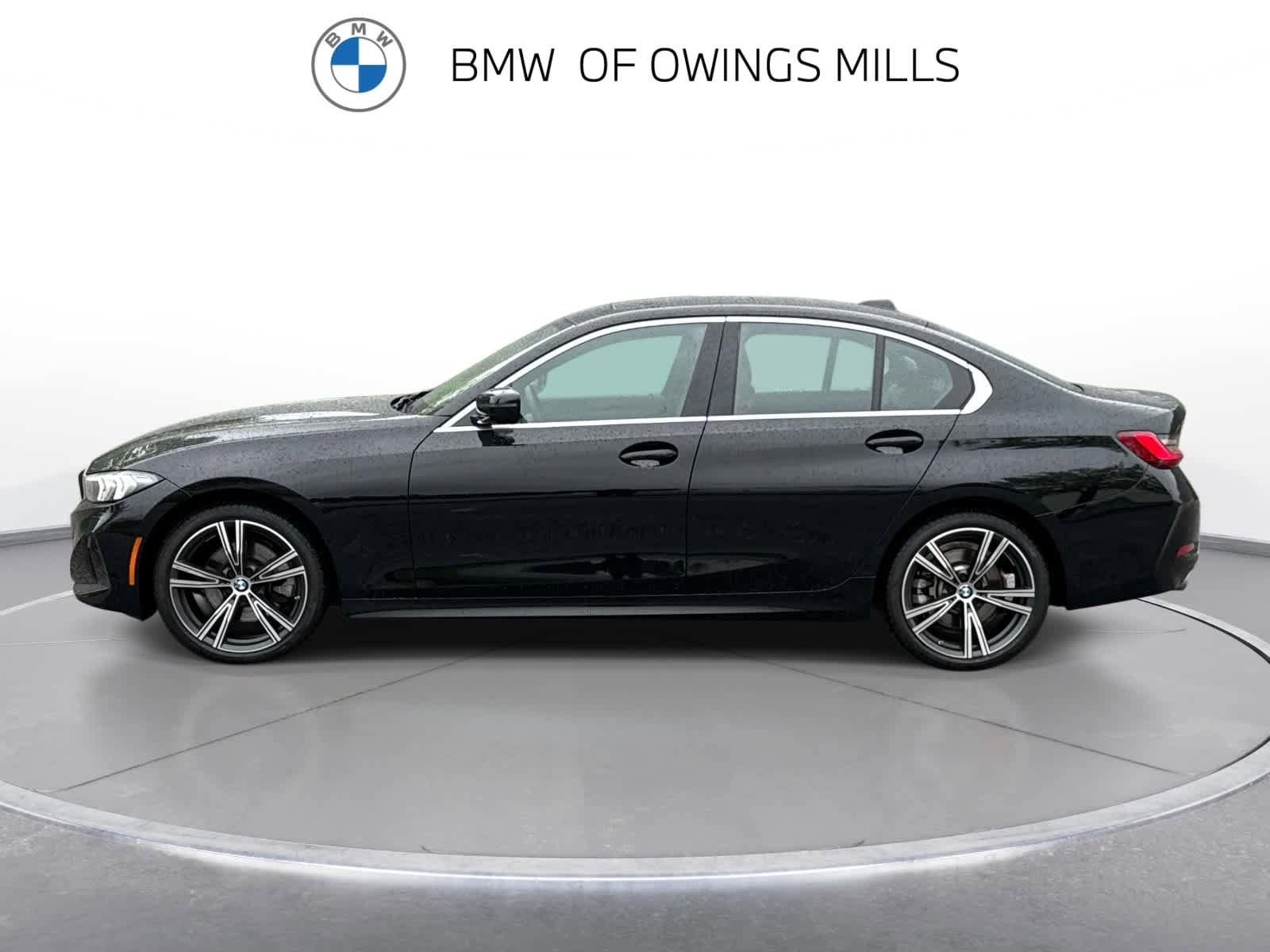 Certified 2024 BMW 330i xDrive Sedan w/ Premium Package AWD/4WD image 9
