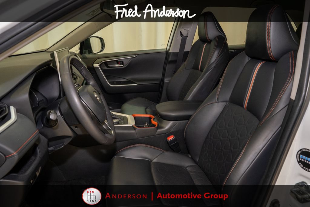 Used 2024 Toyota RAV4 Adventure AWD/4WD image 10