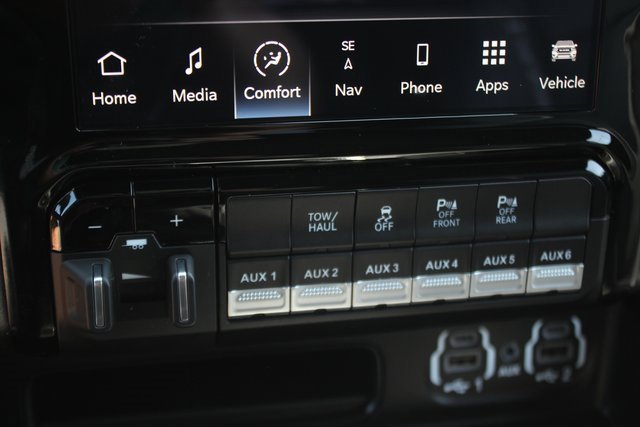 Used 2024 RAM 2500 Rebel w/ Bed Utility Group image 10