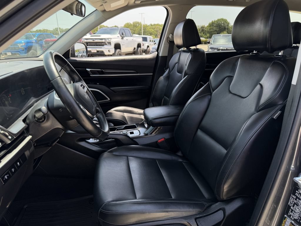Used 2024 Kia Telluride LX FWD image 24