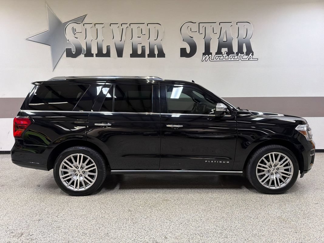 Used 2023 Ford Expedition Platinum AWD/4WD image 29