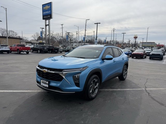 Certified 2026 Chevrolet Trax LT w/ Sunroof Package