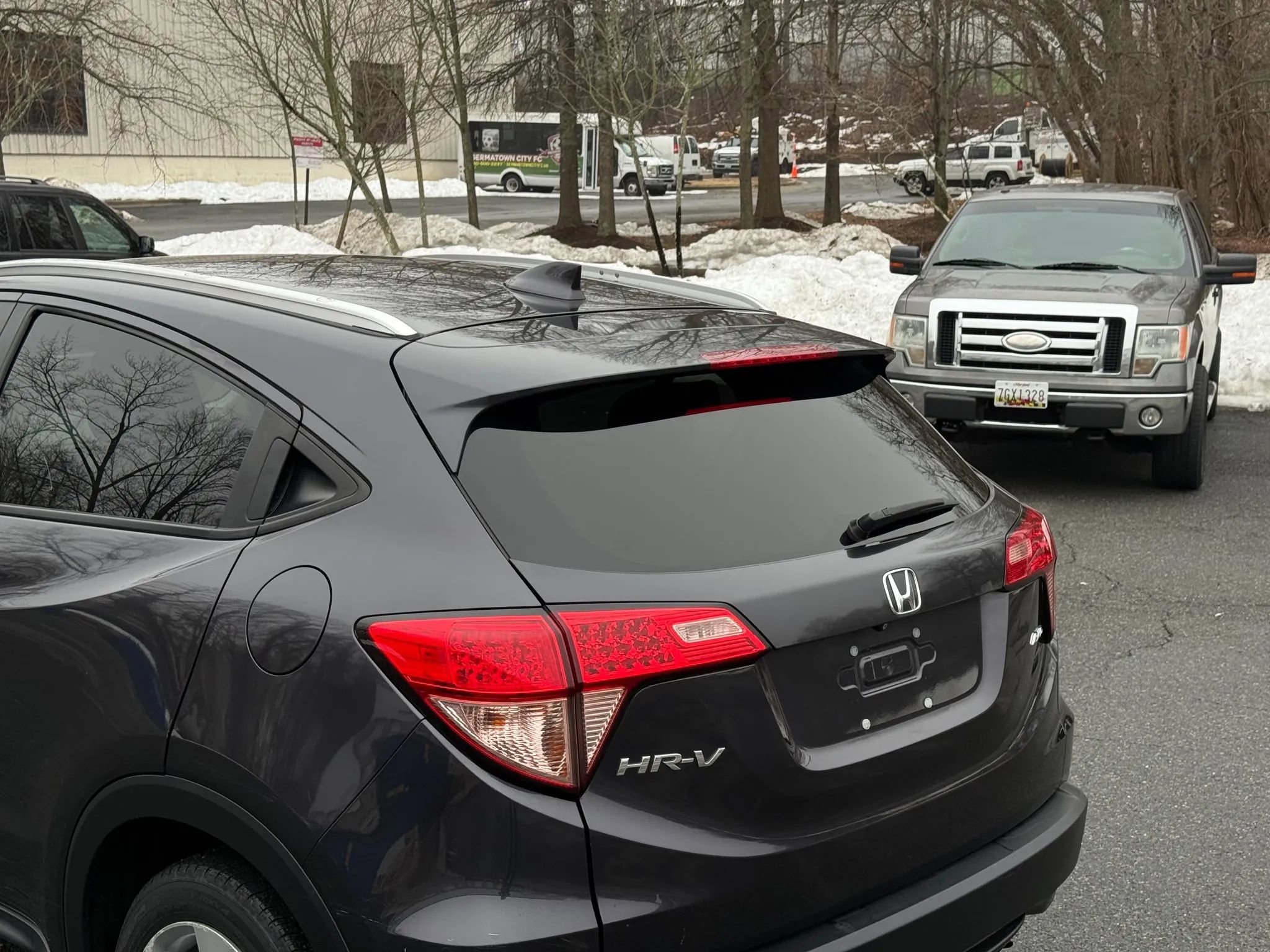 Used 2016 Honda HR-V EX-L image 4