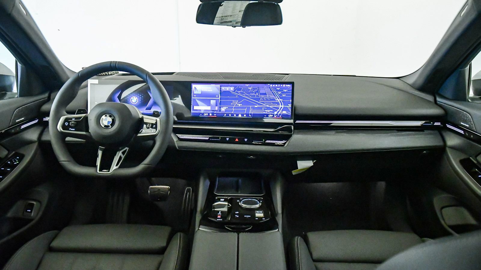 New 2026 BMW 530i RWD image 15