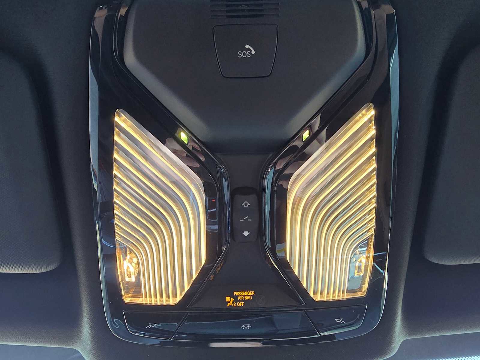 Used 2025 BMW X5 M60i w/ Climate Comfort Package image 24