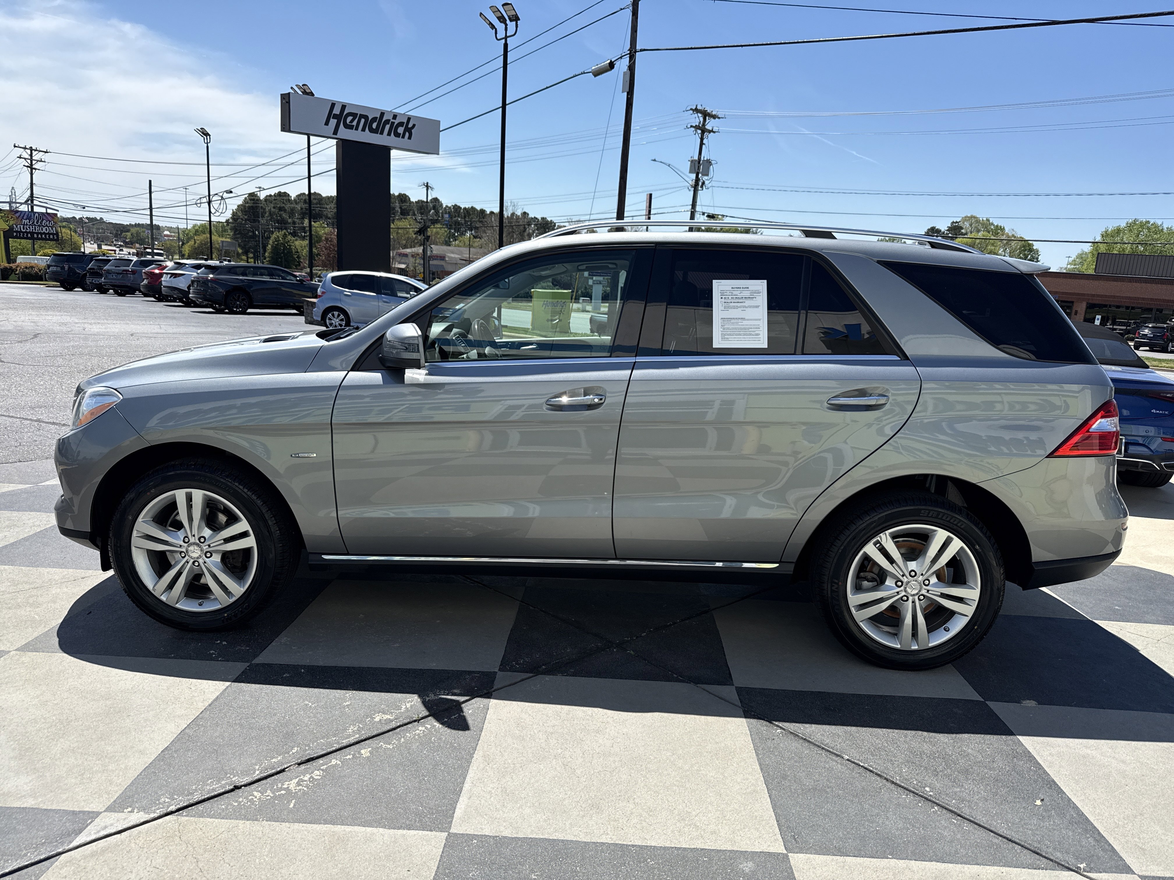 Used 2012 Mercedes-Benz ML 350 4MATIC image 7