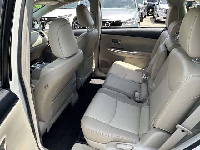 Used 2016 Toyota Prius V Four FWD image 19
