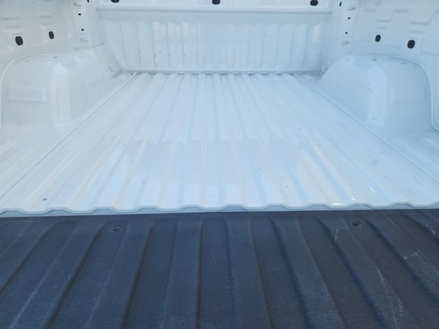 Used 2025 Chevrolet Silverado 1500 Custom RWD image 34