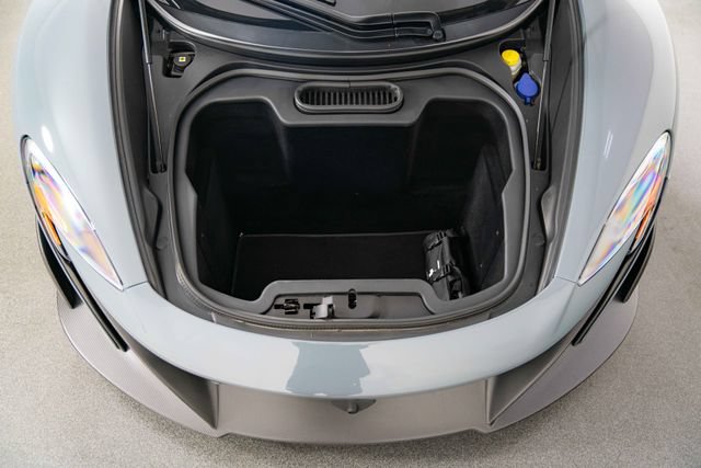 Used 2016 McLaren 675LT Coupe RWD image 28