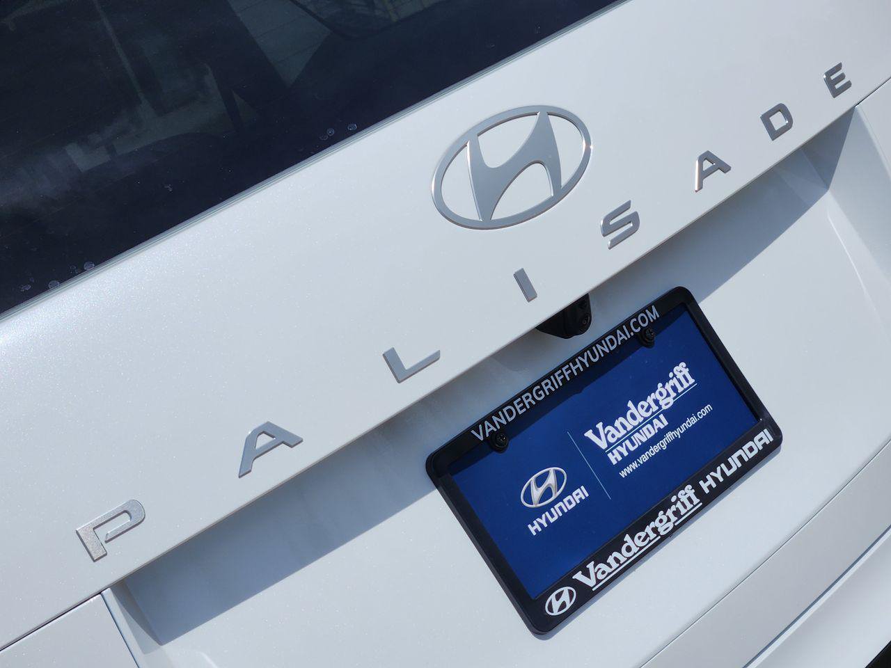 New 2027 Hyundai Palisade SEL FWD image 8