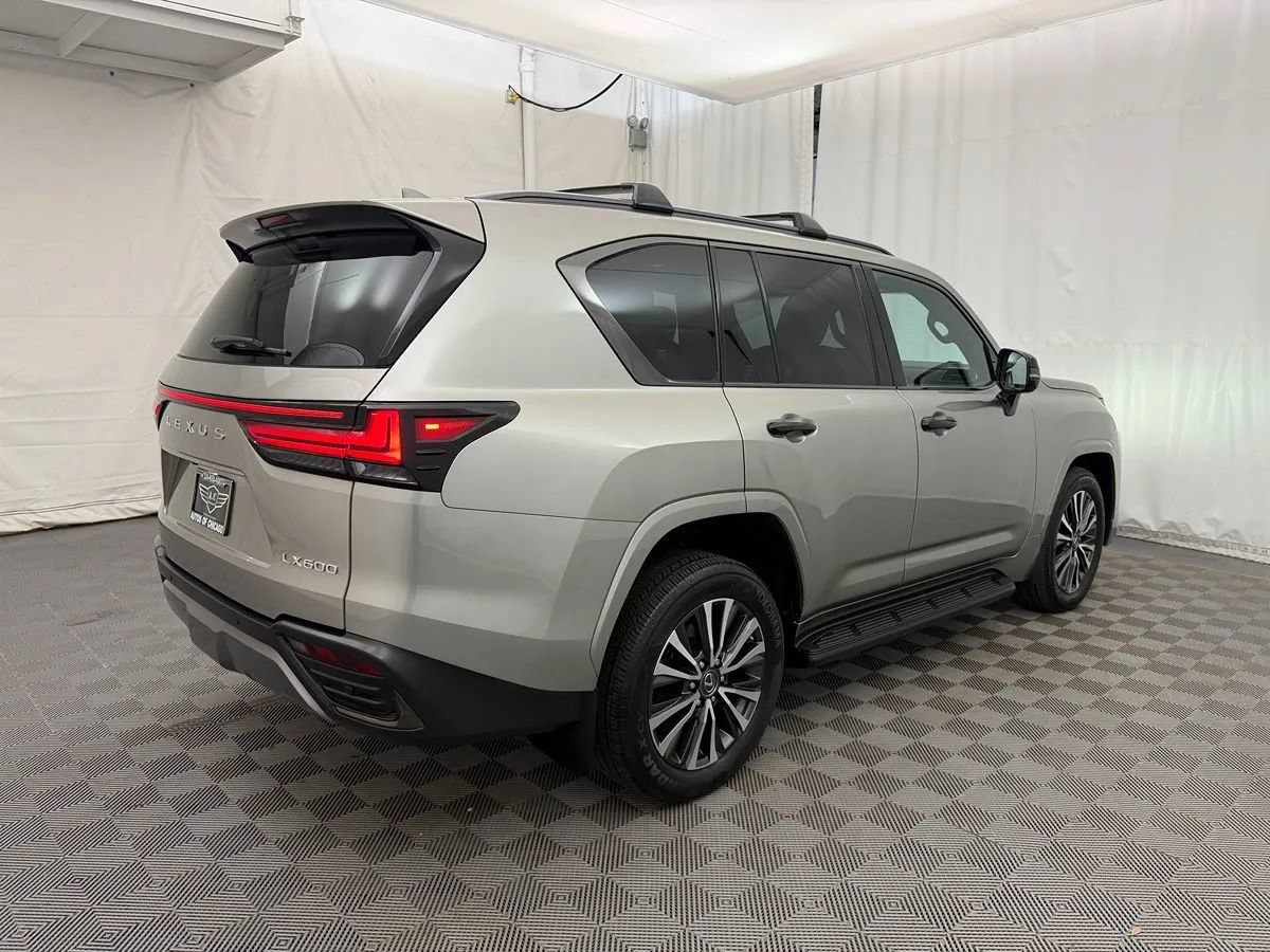 Used 2023 Lexus LX 600 4WD w/ Appearance Package image 5