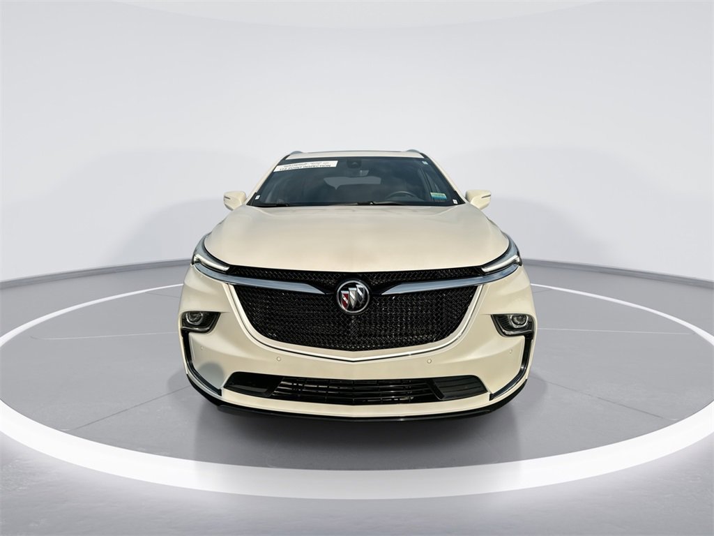 Used 2024 Buick Enclave Essence video 3