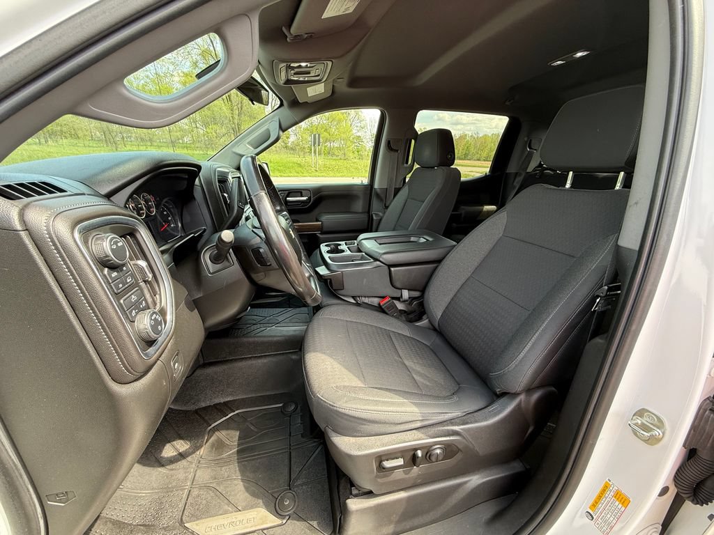 Certified 2020 Chevrolet Silverado 1500 LT w/ All-Star Edition AWD/4WD image 4