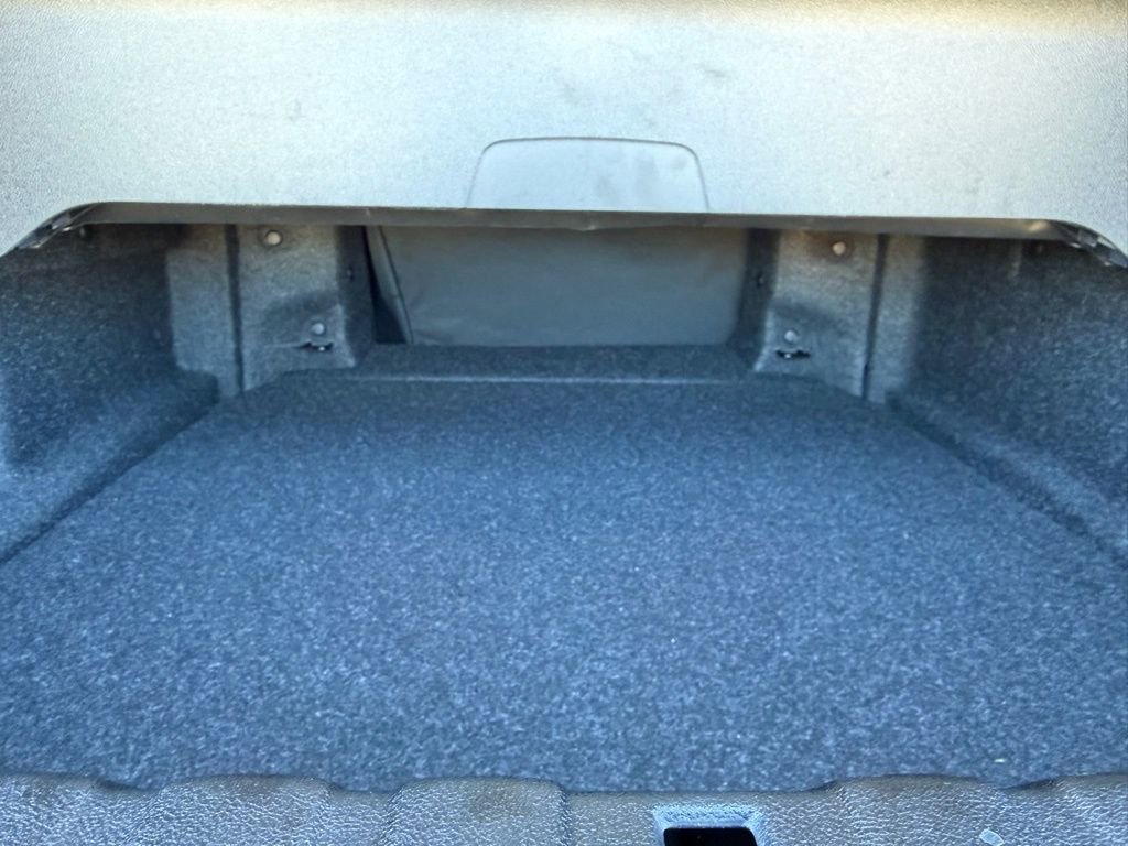 Used 2024 BMW 440i xDrive Convertible w/ Premium Package image 12