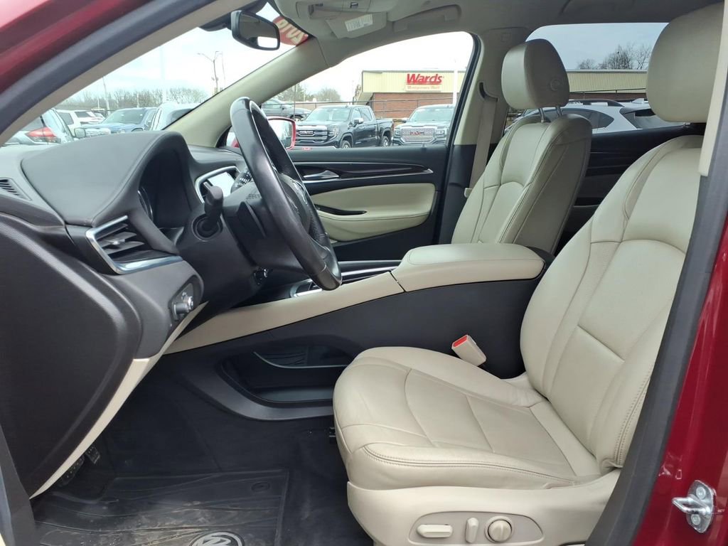 Used 2018 Buick Enclave Essence w/ Trailering Package image 4