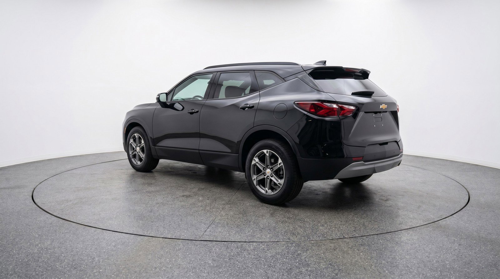 Used 2025 Chevrolet Blazer LT FWD image 6