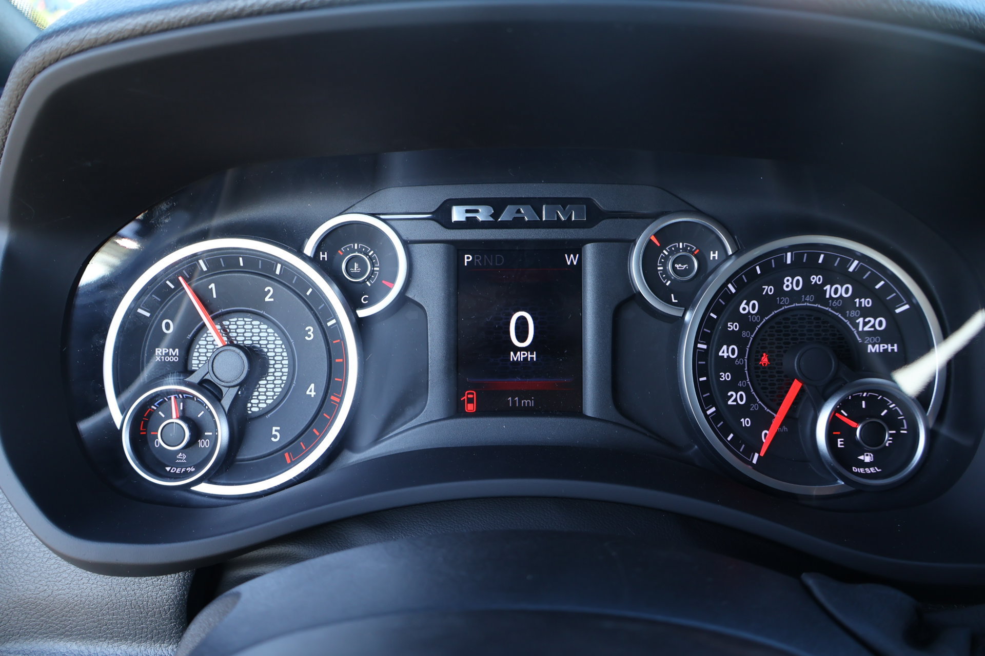 New 2027 RAM 3500 Tradesman AWD/4WD image 4