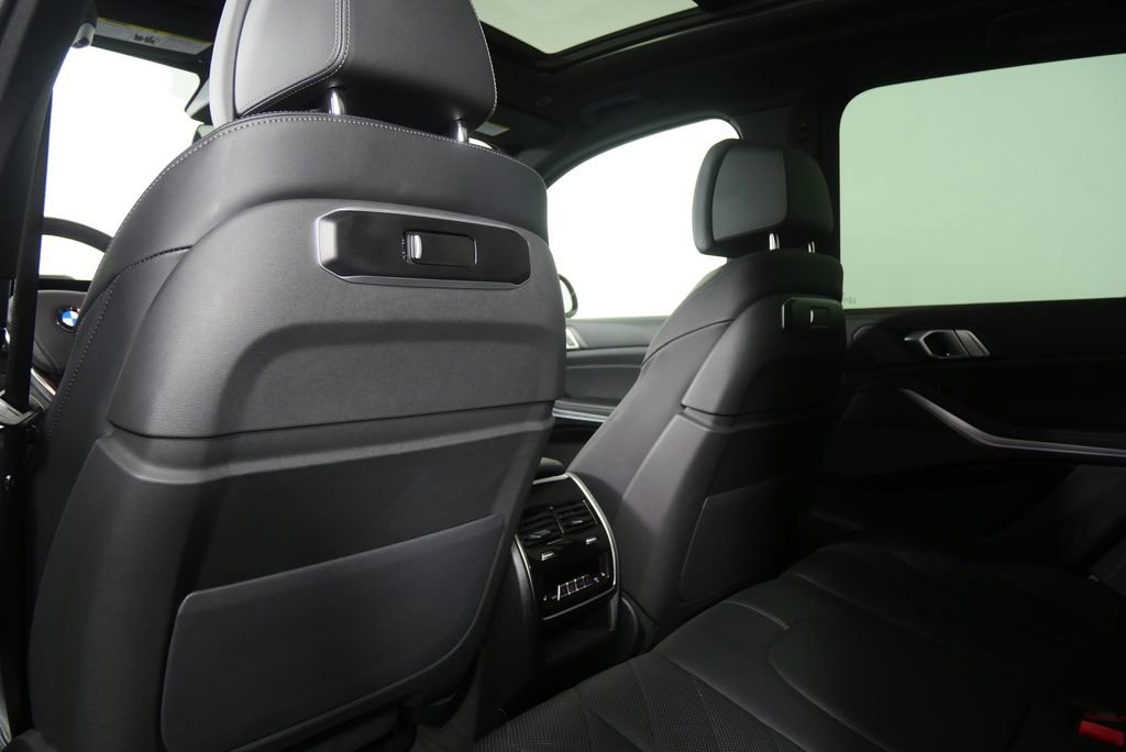 Used 2025 BMW X5 xDrive40i image 17