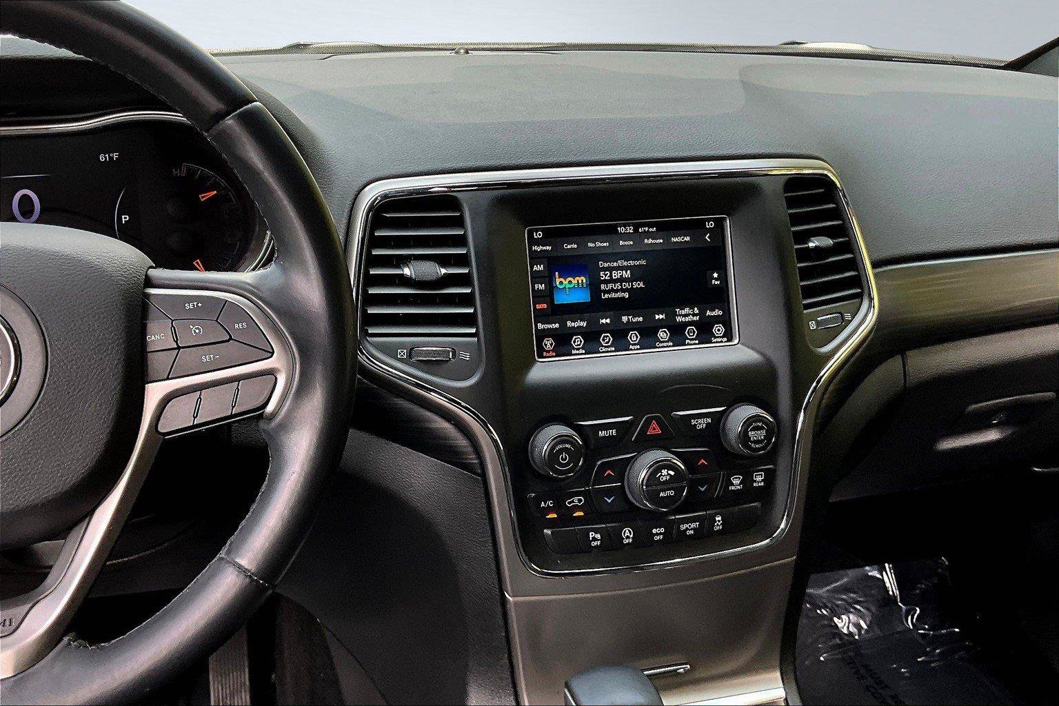 Certified 2021 Jeep Grand Cherokee Laredo AWD/4WD image 7