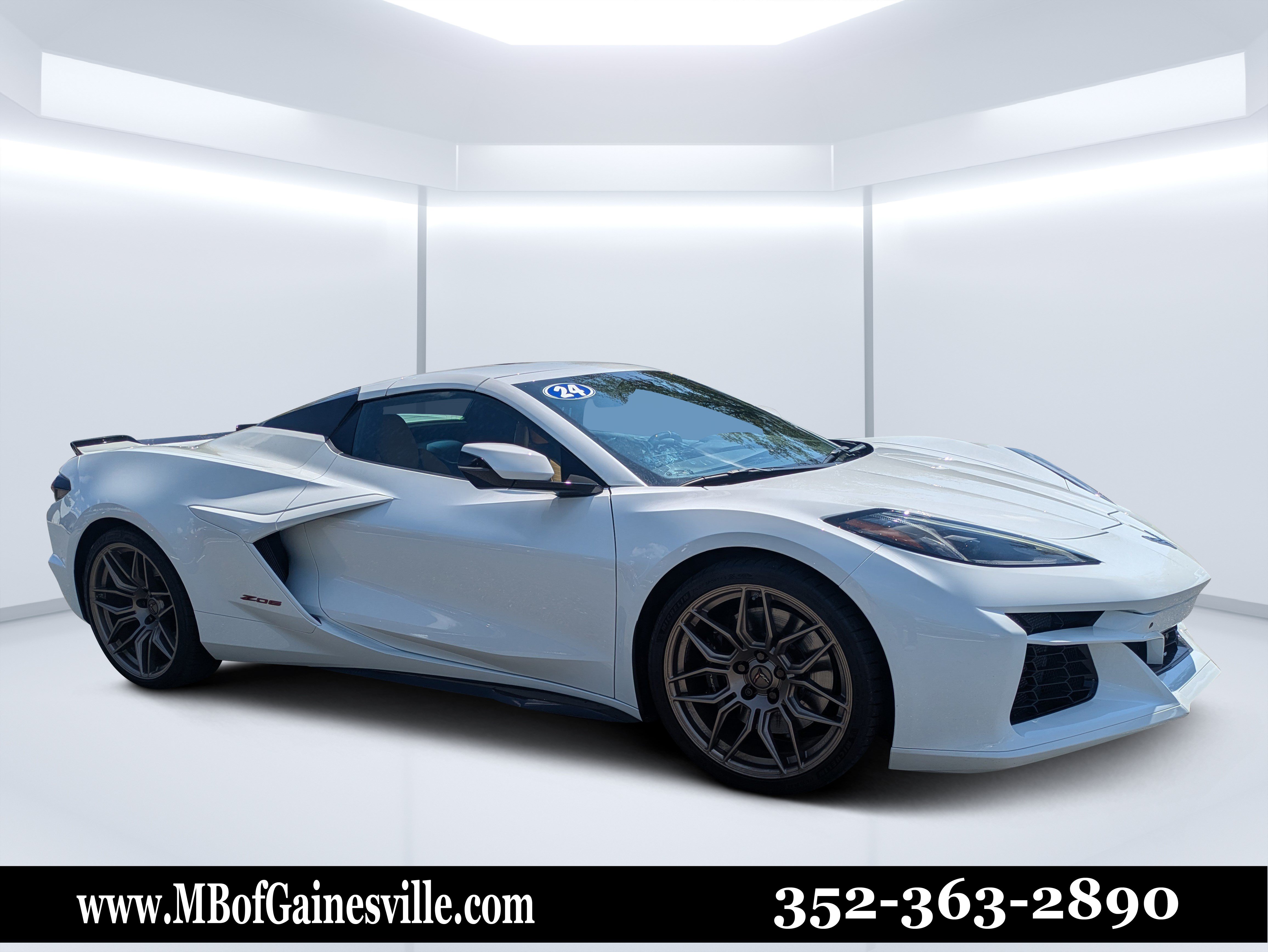 Used 2024 Chevrolet Corvette Z06 RWD video 1