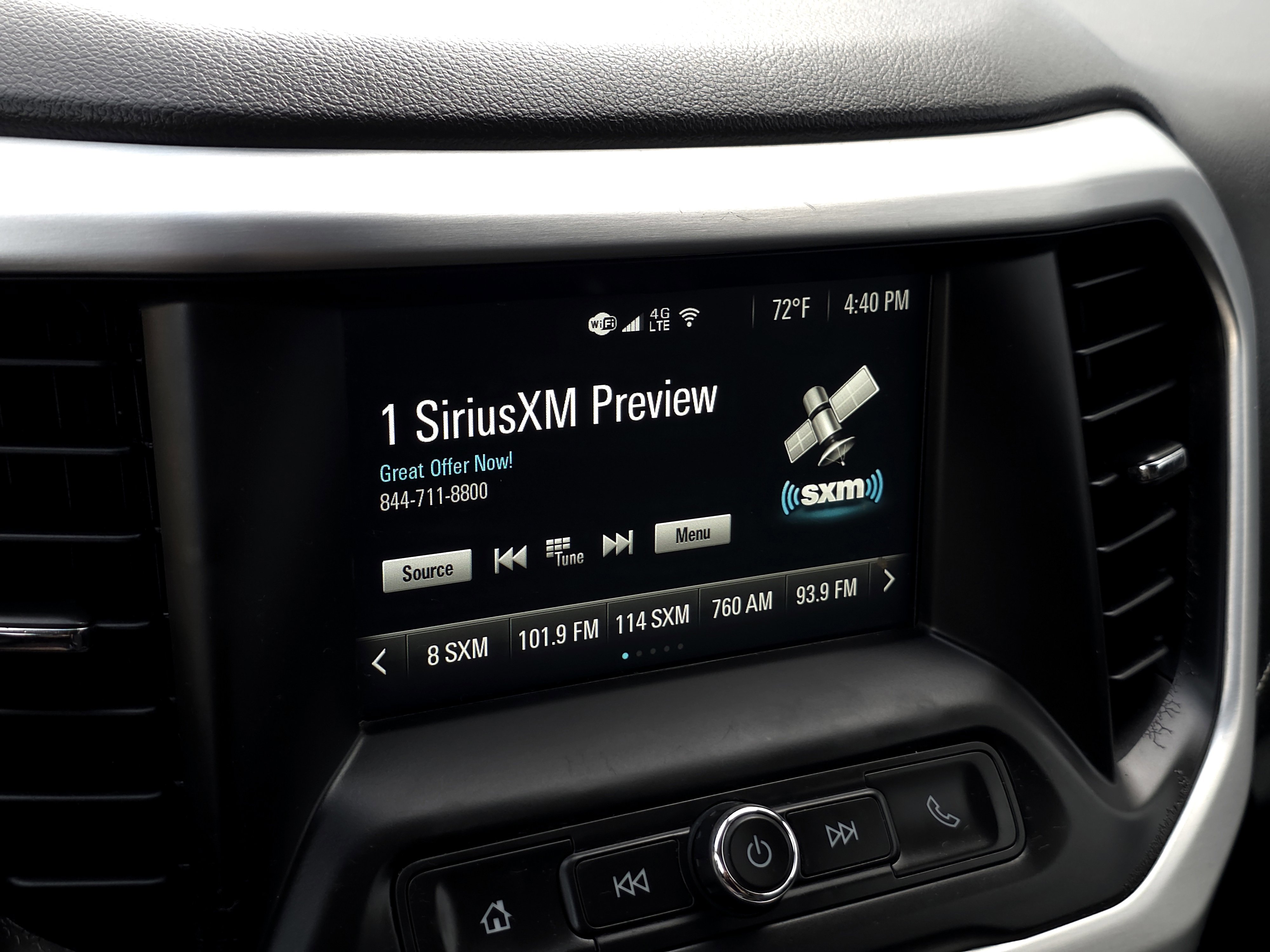 Used 2019 GMC Acadia SLE image 20