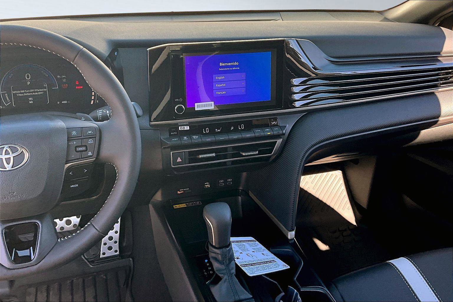 New 2026 Toyota Camry Hybrid image 7