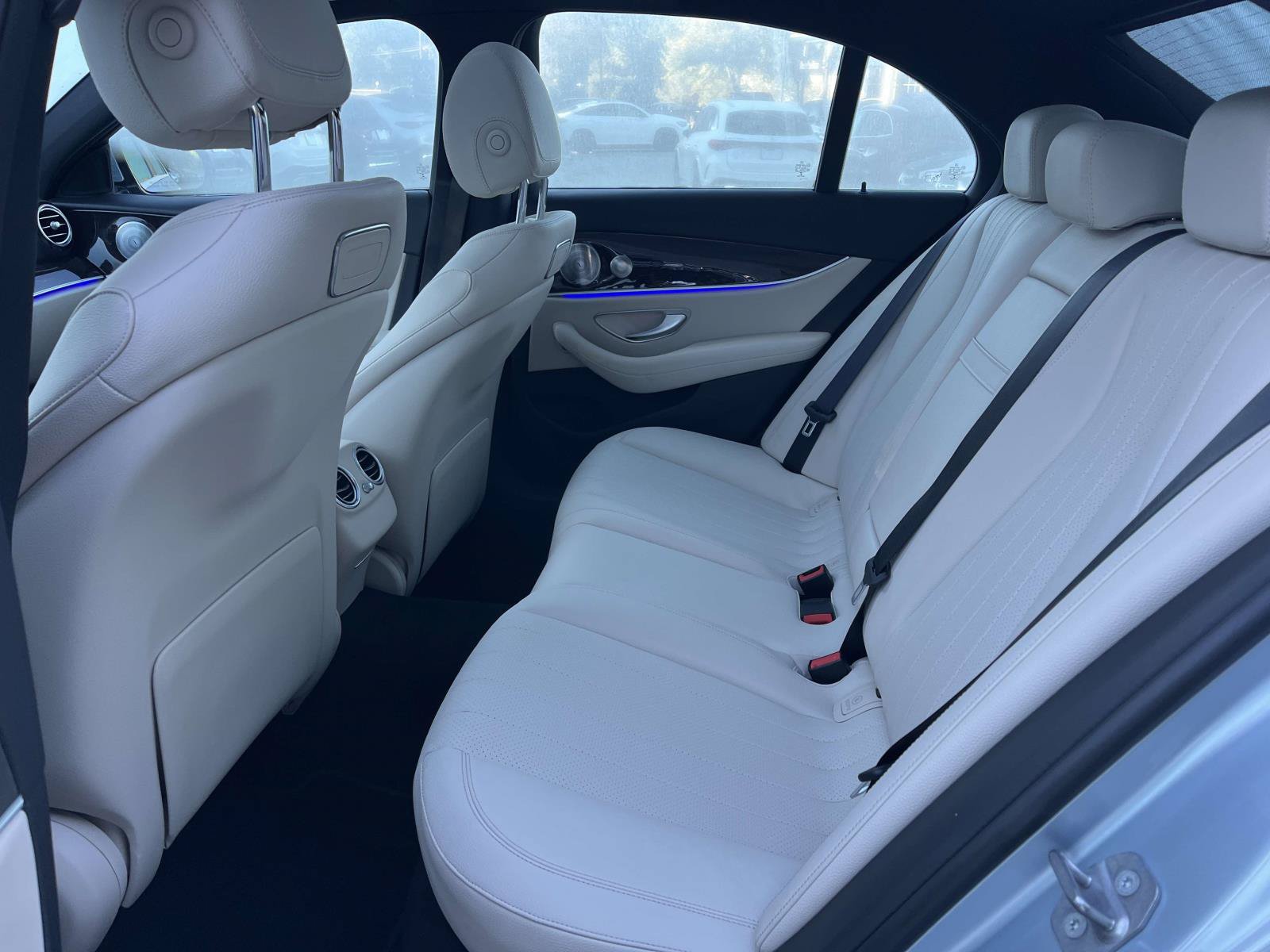 Used 2018 Mercedes-Benz E 300 image 43