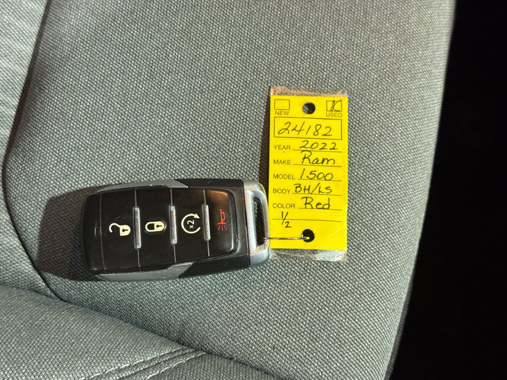 Used 2022 RAM 1500 Big Horn AWD/4WD image 44