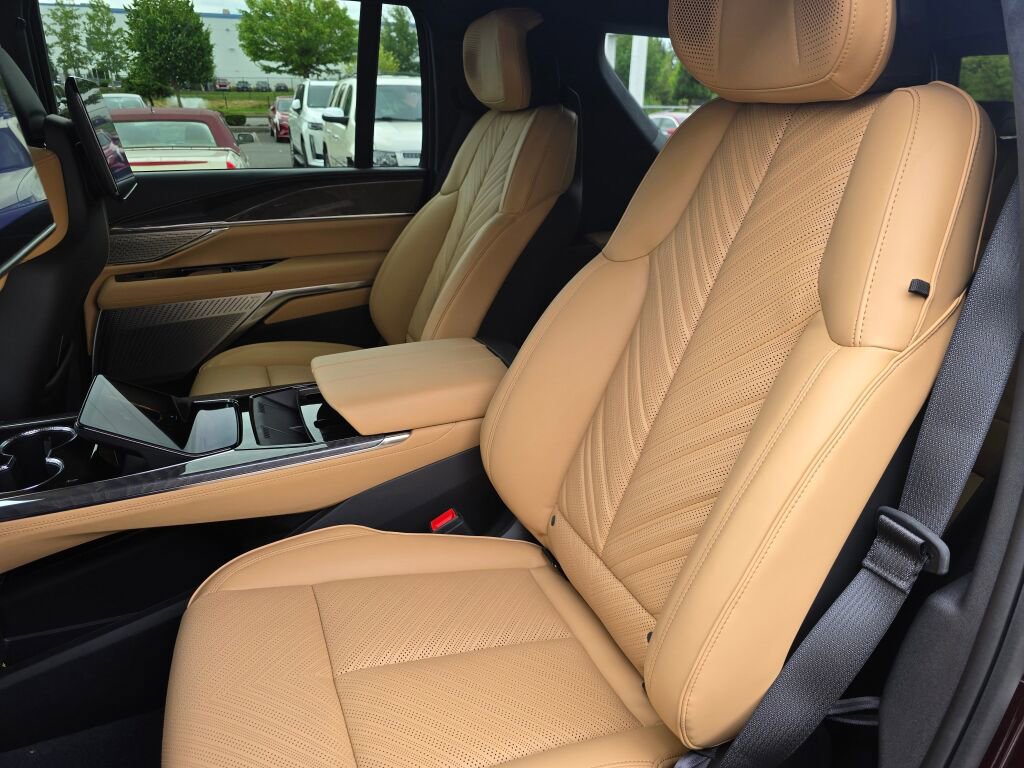 New 2026 Cadillac Escalade IQL Sport 2 image 18