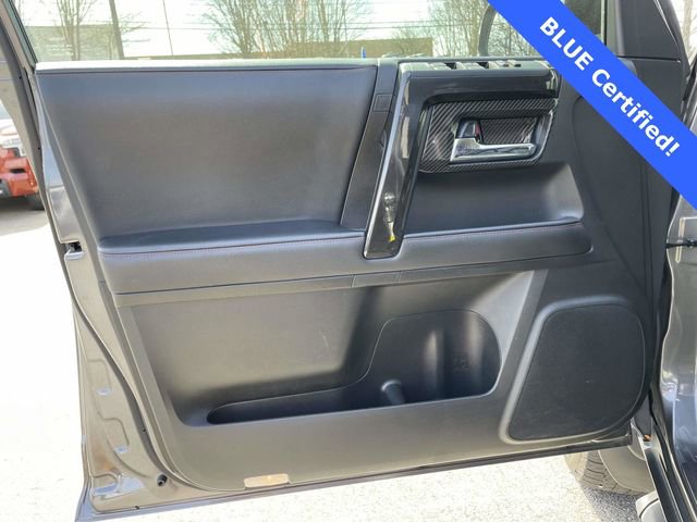 Used 2020 Toyota 4Runner Venture image 14