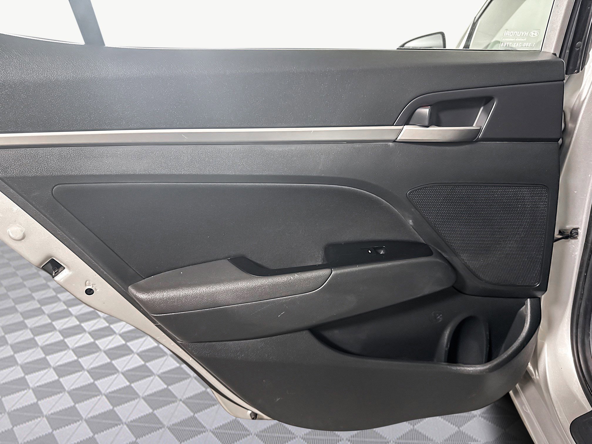 Used 2019 Hyundai Elantra SEL w/ Cargo Package image 25