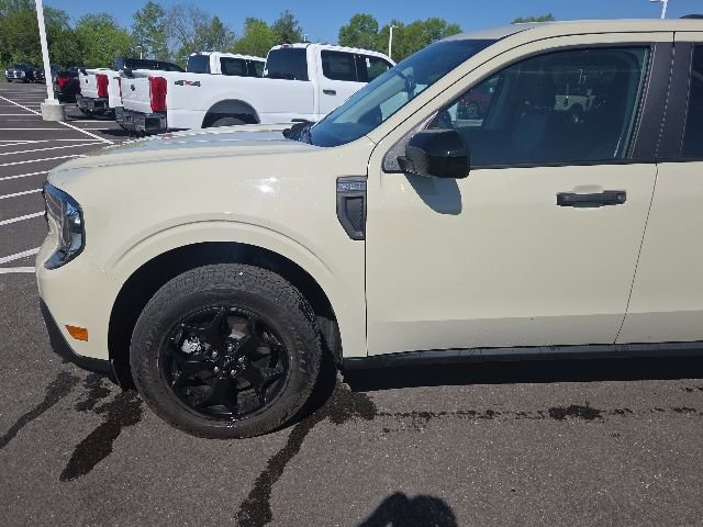 Used 2025 Ford Maverick XLT w/ XLT Luxury Package AWD/4WD image 13