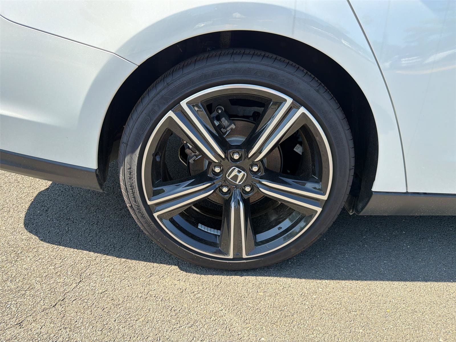 Used 2025 Honda Accord Sport image 58