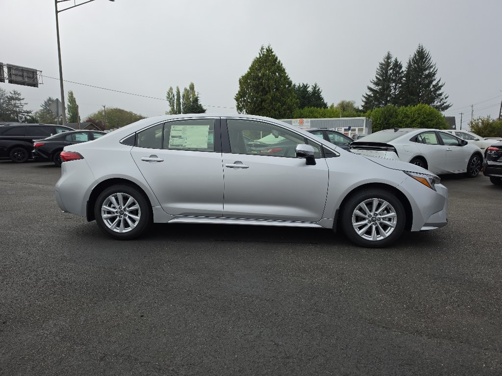 New 2027 Toyota Corolla XLE FWD image 7