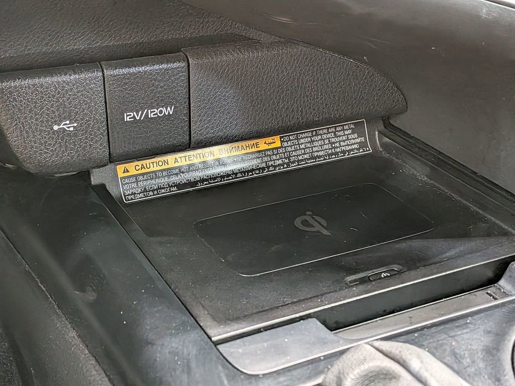 Used 2020 Toyota Camry LE w/ Sunroof Package image 24