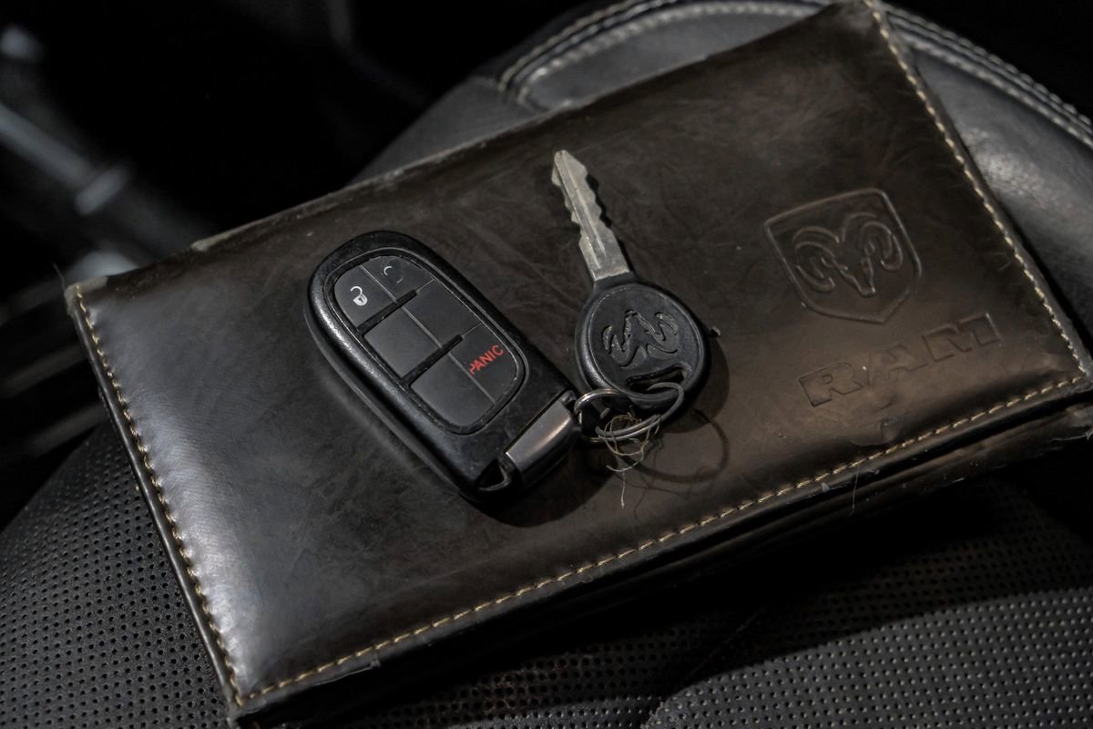 Used 2013 RAM 2500 Laramie w/ Convenience Group image 67