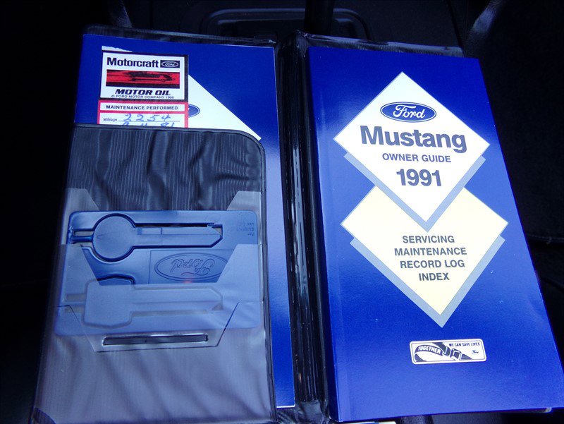 Used 1991 Ford Mustang GT RWD image 85