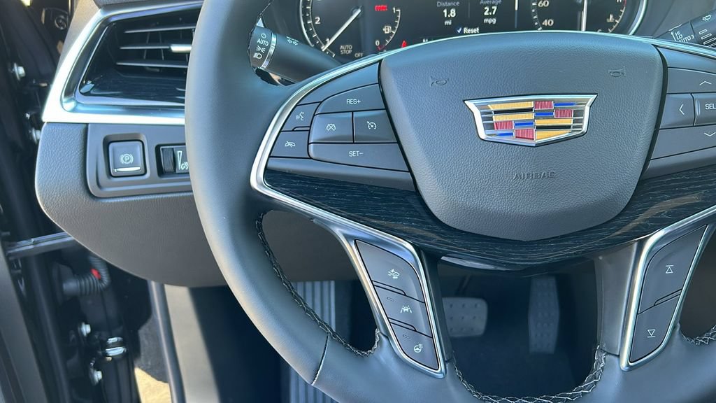 New 2025 Cadillac XT5 Premium Luxury FWD image 29