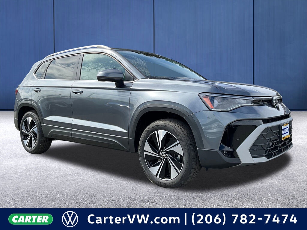 New 2025 Volkswagen Taos SE image 1