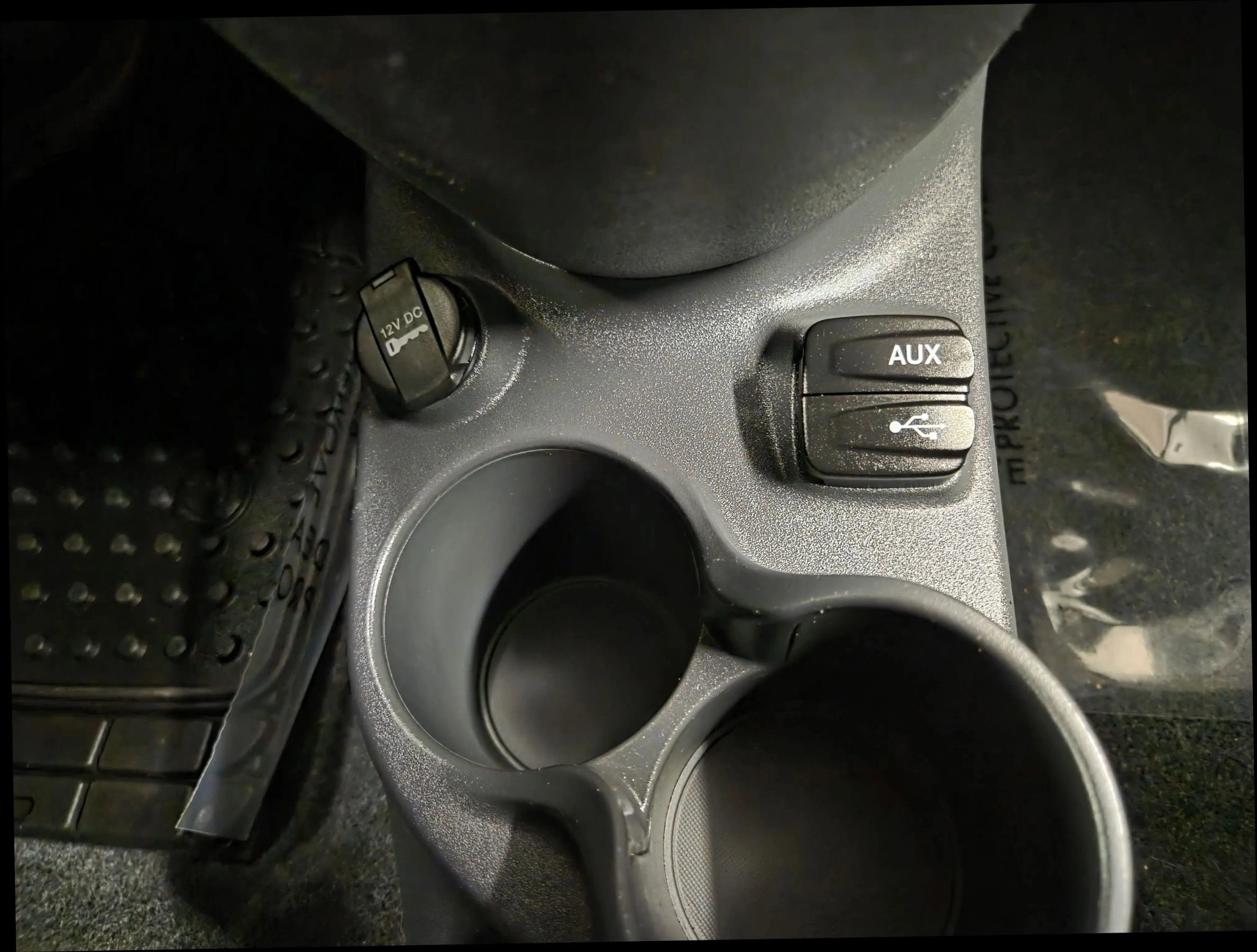 Used 2015 FIAT 500 Sport image 25