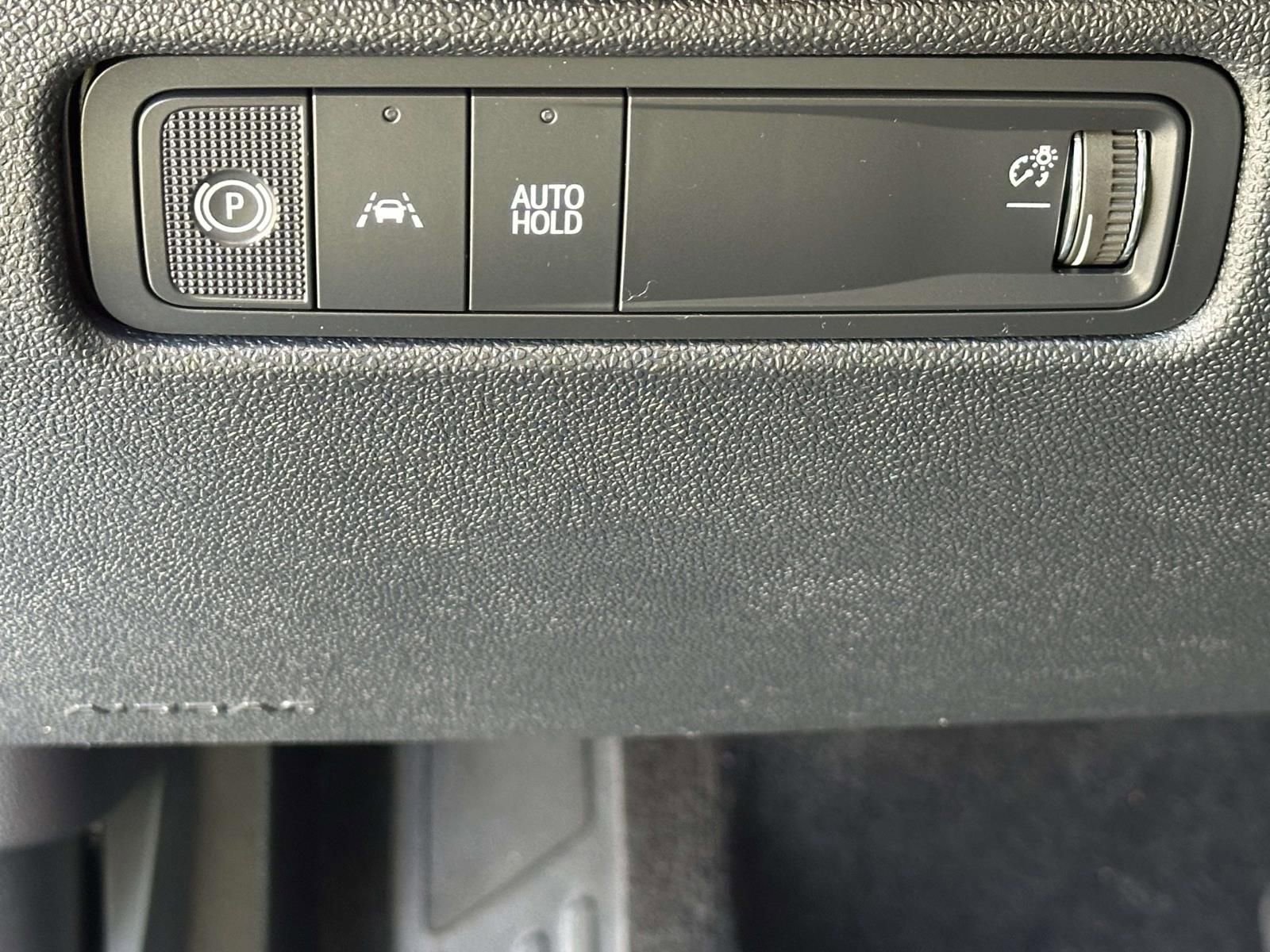 Certified 2026 Chevrolet Equinox EV LT image 17