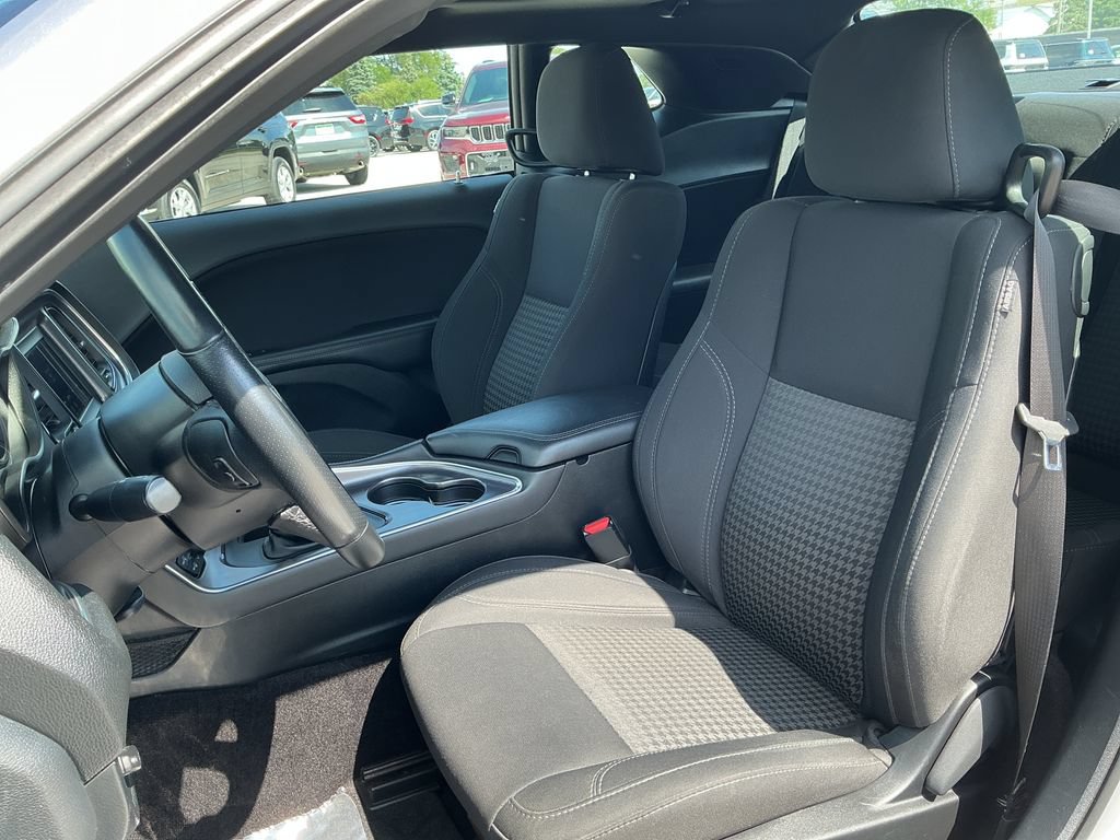 Certified 2018 Dodge Challenger R/T RWD image 11