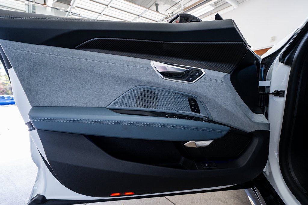Used 2024 Audi e-tron GT Prestige image 29