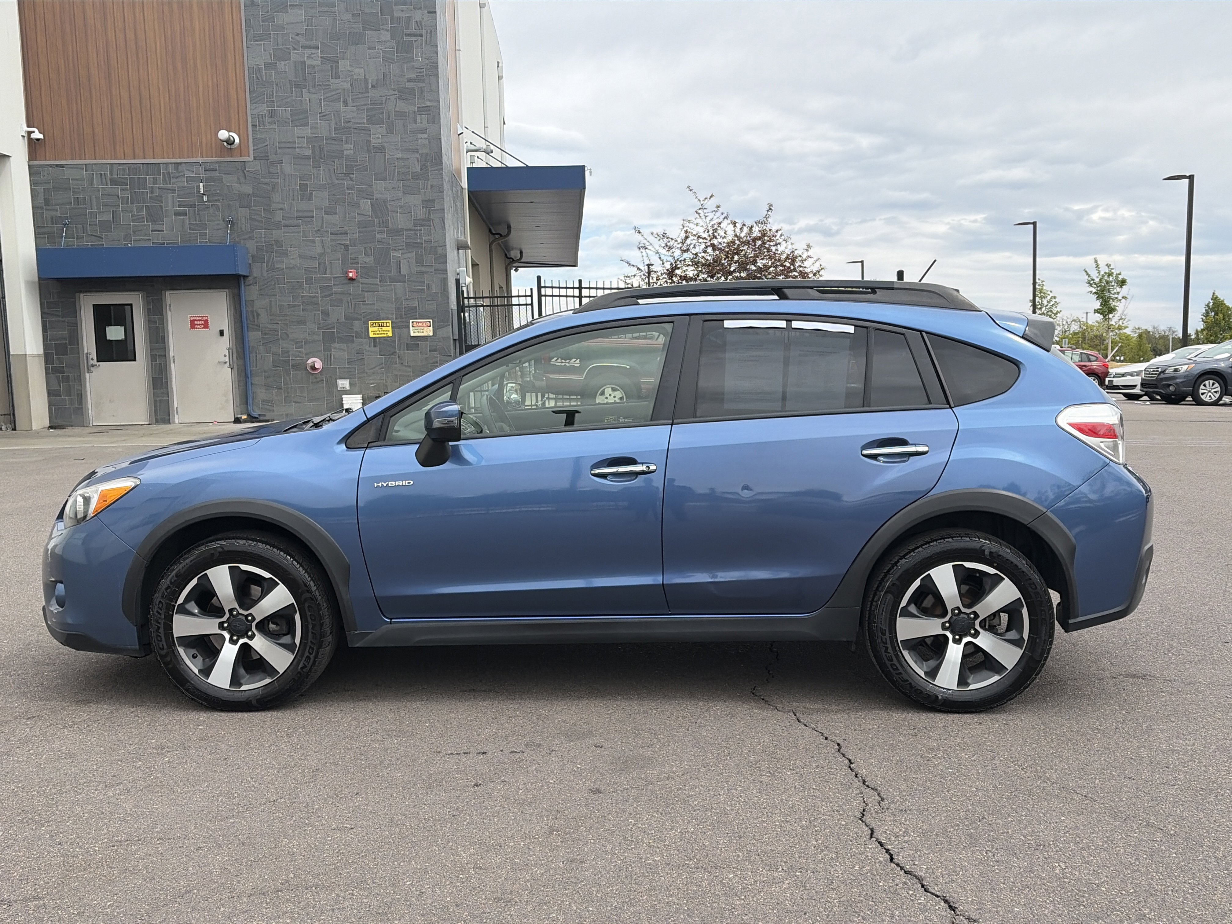 Used 2015 Subaru Crosstrek Touring AWD/4WD image 8