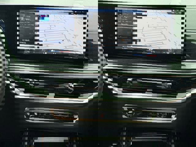 Used 2024 BMW X7 M60i w/ Executive Package image 17